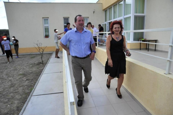 Philippe Leveque în vizită la Căsuţele de tip familial din Slobozia